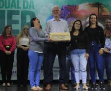Governo do Paraná apresenta políticas para mulheres rurais em encontro em Ivaiporã