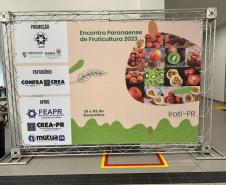 Encontro Estadual incentiva boas práticas na fruticultura do Paraná