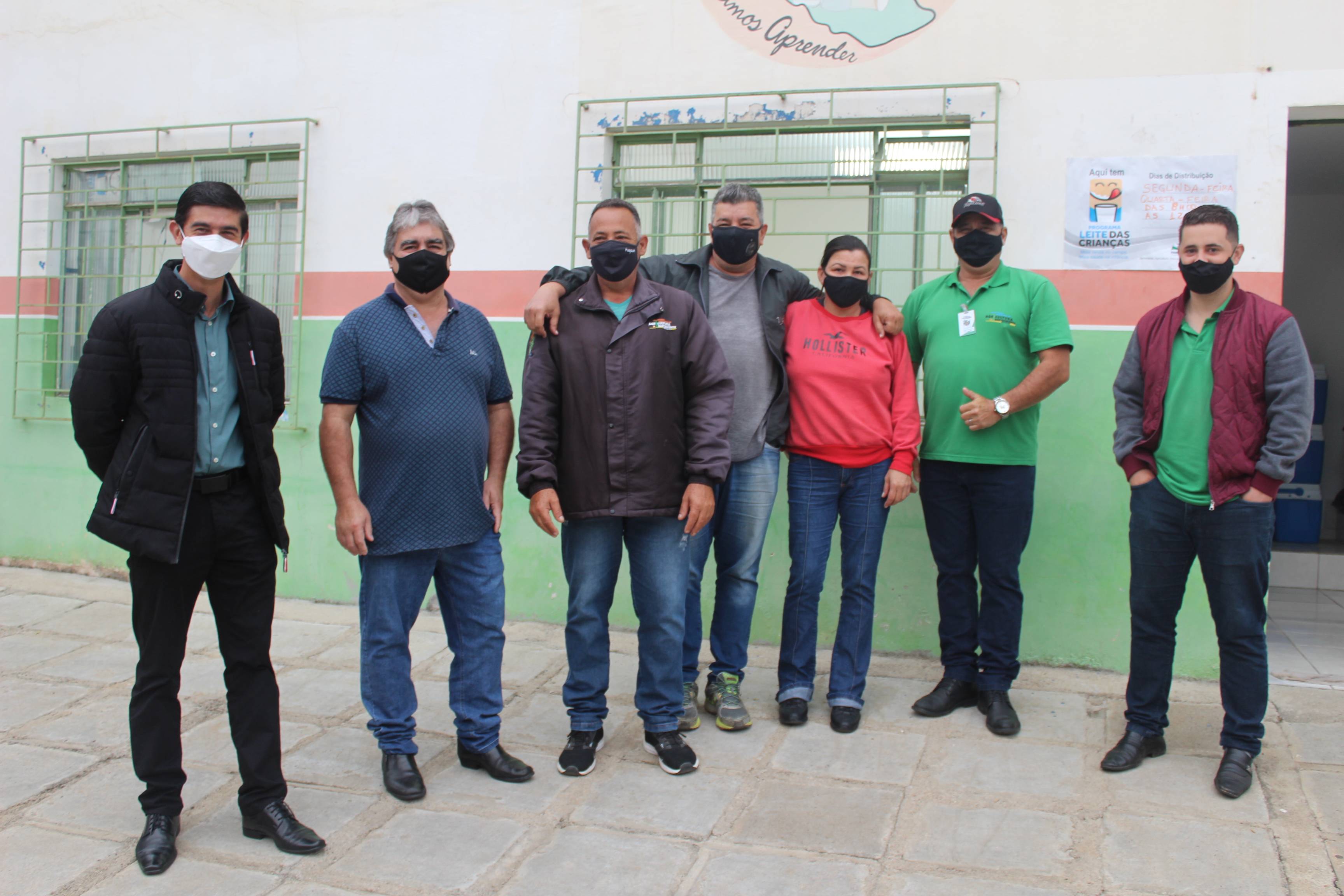 Programa estadual de distribuição de leite leva segurança alimentar ao Vale do Ribeira