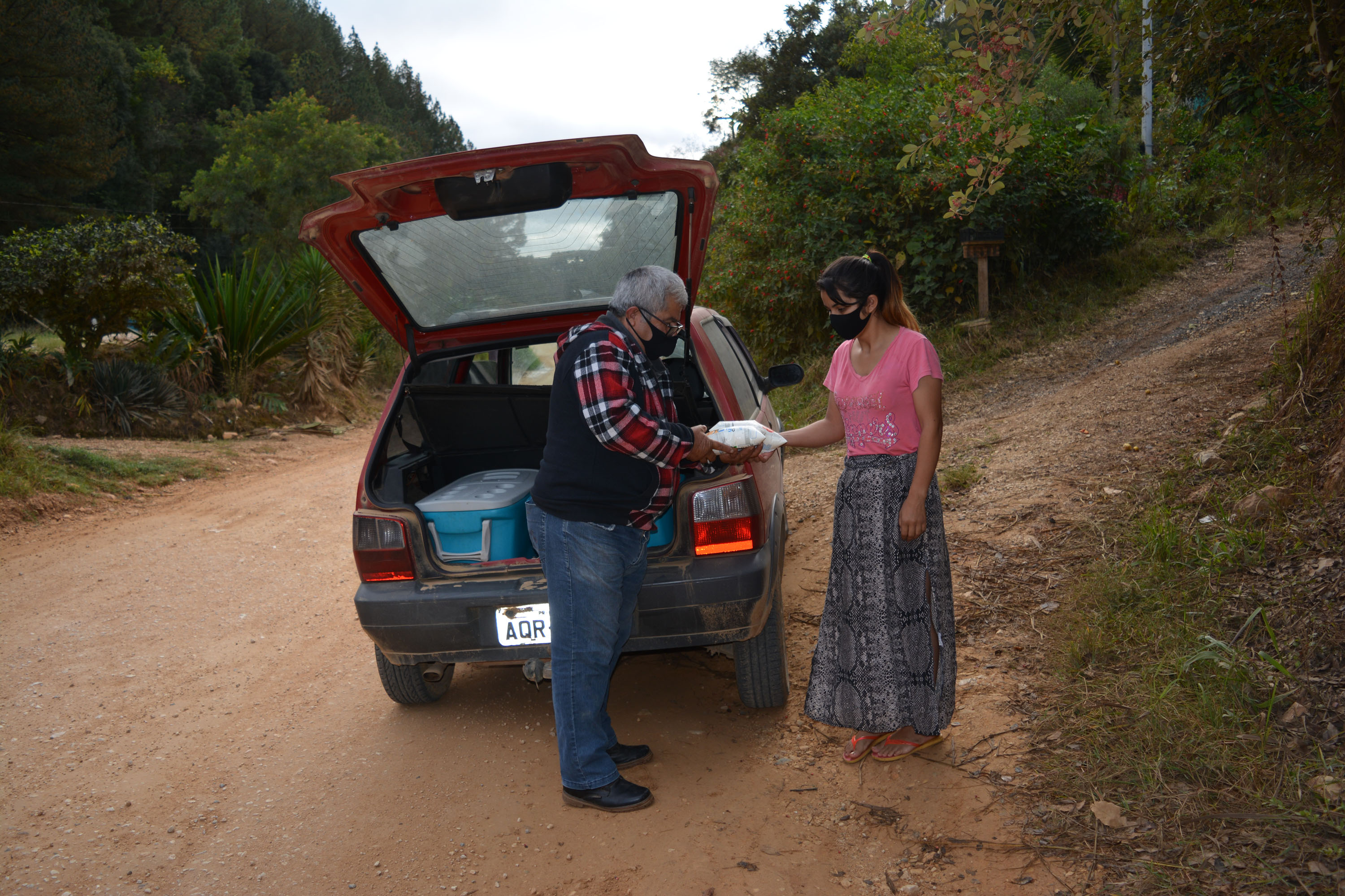 Programa estadual de distribuição de leite leva segurança alimentar ao Vale do Ribeira