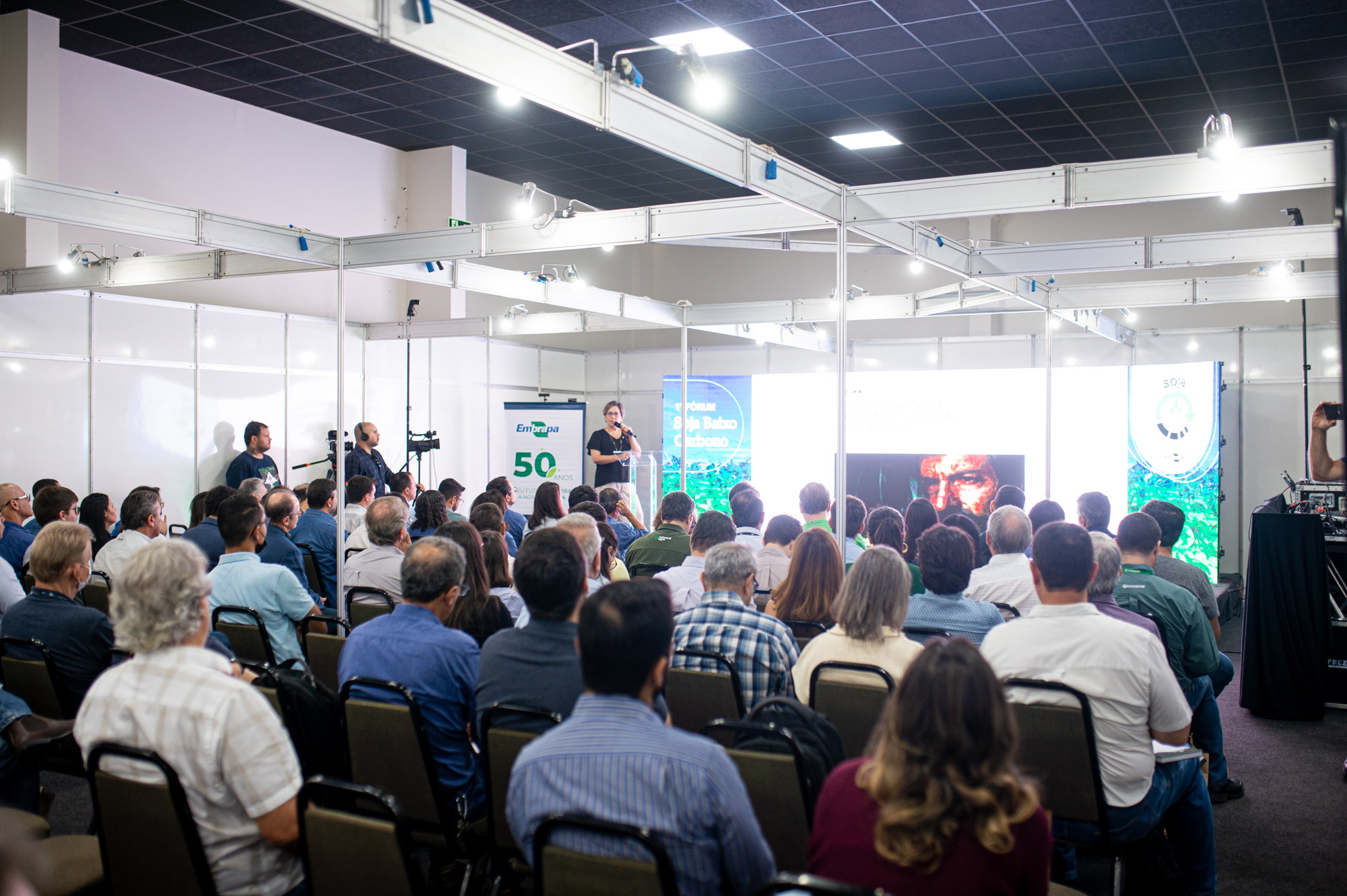 Produção de leite com sustentabilidade foi tema de debate na ExpoLondrina