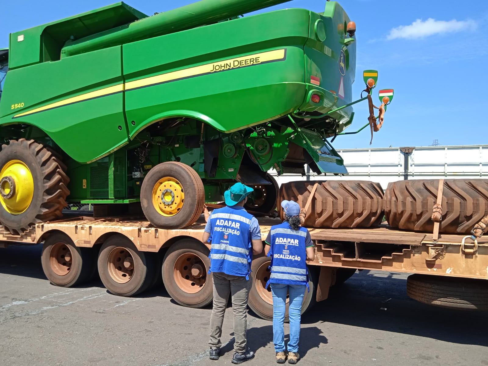 Para prevenir pragas, Adapar normatiza acesso de máquinas agrícolas ao Paraná