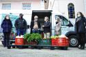 Governo do Estado faz primeira entrega de alimentos do Compra Direta em Curitiba
