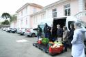 Governo do Estado faz primeira entrega de alimentos do Compra Direta em Curitiba