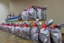 Seab e Adapar entregam cestas de Natal a colaboradores terceirizados