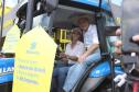 Governador entrega trator e painéis solares comprados por agricultores com auxílio do Estado