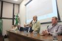 Em Curitiba, fórum debate comercialização da agroindústria e prevenção da influenza aviária