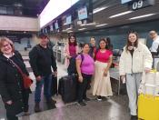 Sericicultoras premiadas pelo Governo do Paraná embarcam para a França