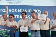 Governo libera R$ 60 milhões para pavimentação de estradas rurais na região Oeste