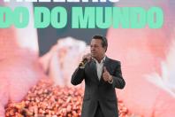 Estado reforça sistema de agricultura com 324 novos servidores e entrega de 250 veículos