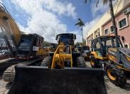 Governo do Estado entrega R$ 3,7 milhões em máquinas agrícolas para Matinhos