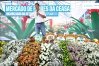  Ratinho Junior assina ordem de serviço do novo Mercado de Flores da Ceasa Curitiba