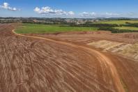 Estado libera R$ 49,9 milhões para pavimentar estradas rurais e ruas urbanas de Roncador