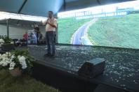 Ratinho Junior libera R$ 264 milhões para novo maquinário e estradas rurais da região de Umuarama