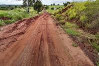  Governo anuncia R$ 17,9 milhões para pavimentação de três estradas rurais de Paranavaí 