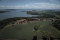 Ratinho Junior anuncia contorno e novo trevo em Santa Helena, além de R$ 59 milhões para estradas rurais no Oeste