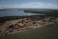 Ratinho Junior anuncia contorno e novo trevo em Santa Helena, além de R$ 59 milhões para estradas rurais no Oeste