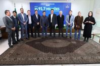 Governador Ratinho Junior confirma mais R$ 385,3 milhões em obras para 11 municípios