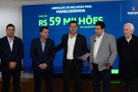 Ratinho Junior libera R$ 442 milhões para obras em 10 municípios do Paraná incluindo estradas rurais