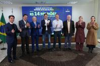  Ratinho Junior confirma R$ 363 milhões para 10 cidades em sete regiões do Estado 