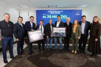 Ratinho Junior confirma R$ 741 milhões para infraestrutura urbana e rural de 12 municípios