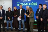 Ratinho Junior confirma R$ 741 milhões para infraestrutura urbana e rural de 12 municípios