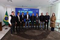 Ratinho Junior confirma R$ 741 milhões para infraestrutura urbana e rural de 12 municípios