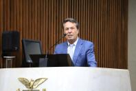 Assembleia homenageia os 70 anos do IDR-Paraná em sessão solene