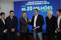 Governador confirma mais R$ 433,4 milhões para obras em 12 municípios