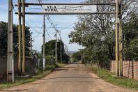 Em Cidade Gaúcha, Estado investe R$ 22,1 milhões para pavimentar maior vila rural do Paraná