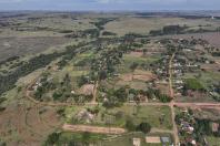 Em Cidade Gaúcha, Estado investe R$ 22,1 milhões para pavimentar maior vila rural do Paraná
