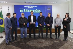 Ratinho Junior anuncia R$ 221 milhões em obras e investimentos para 9 cidades 