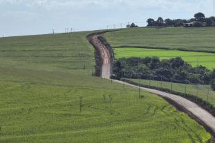  Paraná investe R$ 3,5 bilhões no escoamento da zona rural de mais de 260 cidades 