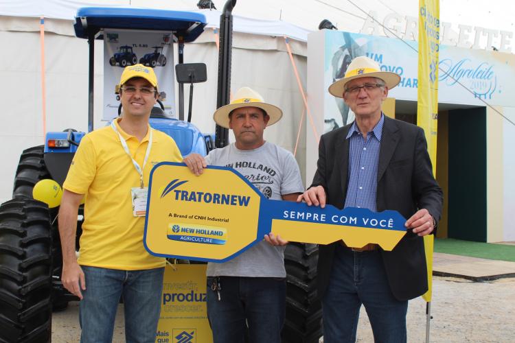 São unidades compradas dentro do programa Trator Solidário.