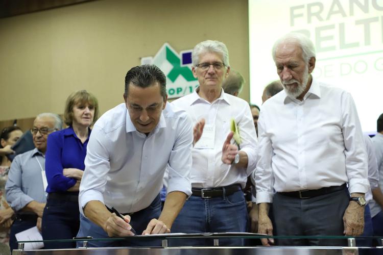 Com o selo Susaf-PR, indústrias de pequeno porte e da agricultura familiar poderão comercializar produtos fora de seus municípios.