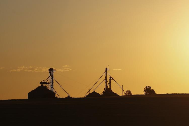 Governo do Estado recebe empresários para discutir investimentos e infraestrutura