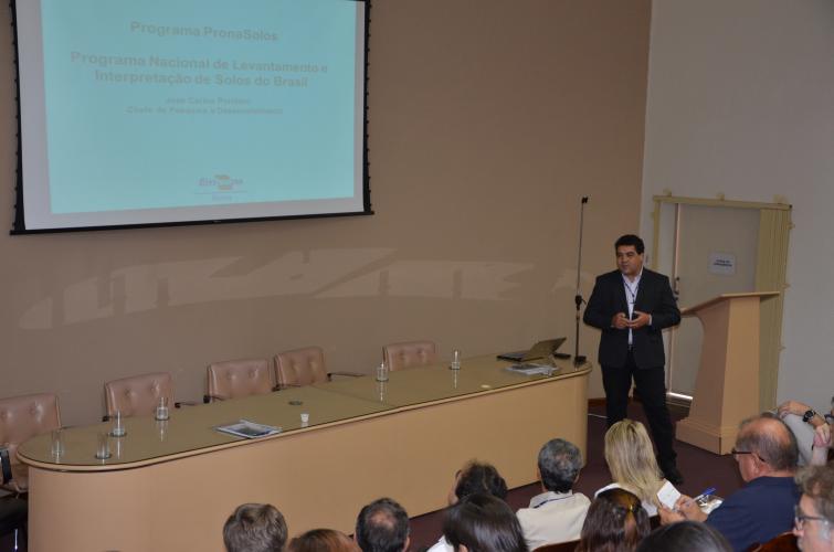 Paraná terá prioridade em mapeamento do solo na área rural