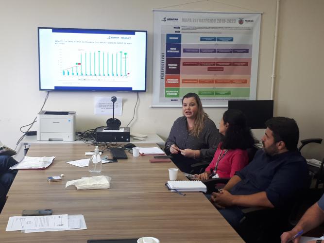 Reunião do Grupo Especial de Atenção às Suspeitas de Enfermidades Emergências (Gease)