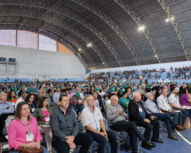 Sericicultoras paranaenses já podem se inscrever para Concurso que levará à França