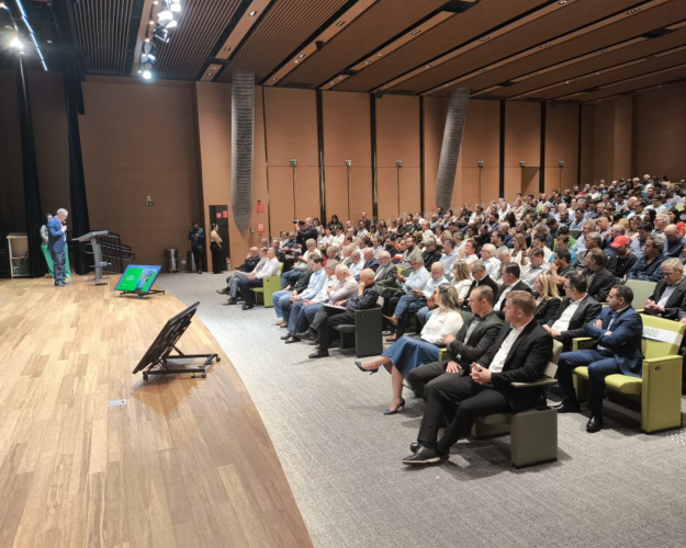 Sericicultoras paranaenses já podem se inscrever para Concurso que levará à França