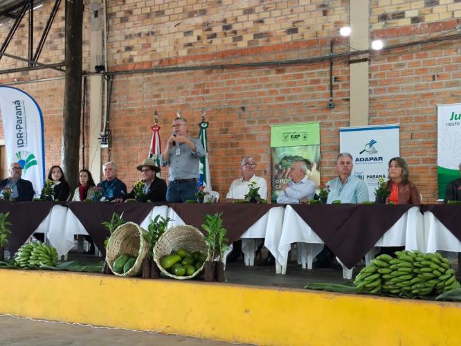 Regularização e aprimoramento de agroindústrias familiares são discutidos no Norte Pioneiro