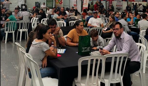 Evento técnico reúne produtores com a participação do secretário Marcio Nunes em Umuarama