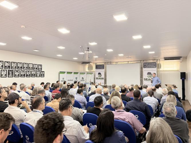Seagri promove encontro em Cascavel para fortalecer a integração do sistema agropecuário paranaense