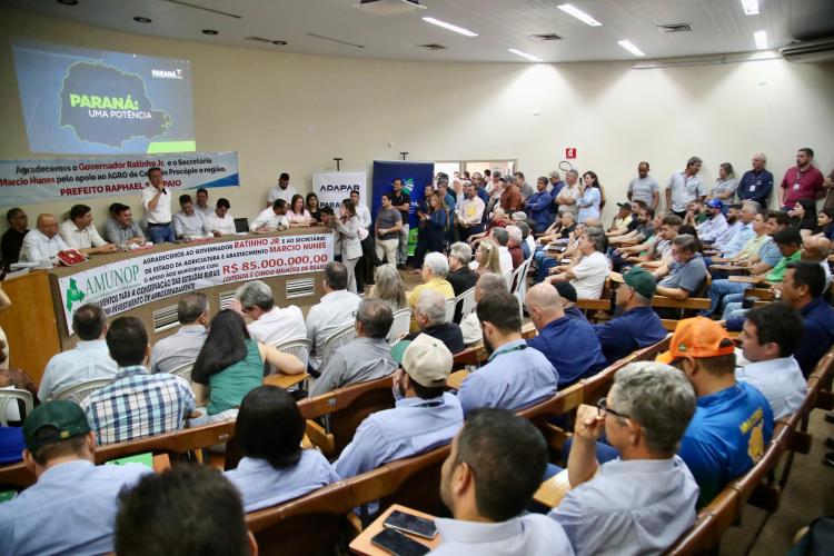 Secretário Marcio Nunes destaca marca histórica de investimentos na agricultura em encontro na Amunop