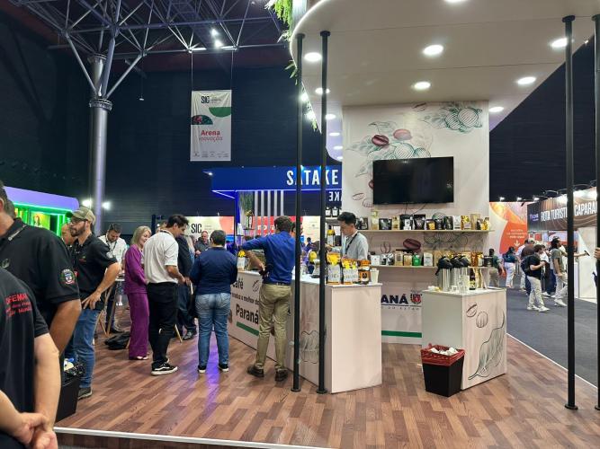 Produtores paranaenses ganham prêmios e abrem novos mercados na Semana Internacional do Café
