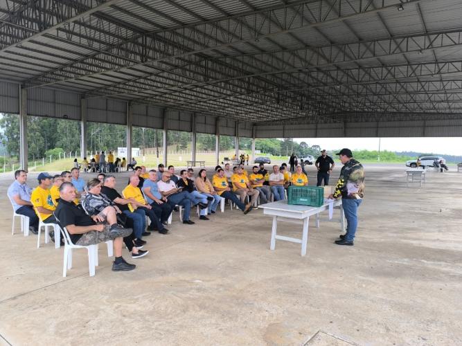 Seminário de meliponicultura reúne mais de 500 participantes em Prudentópolis