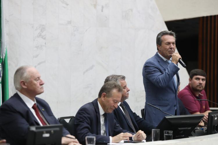 Alep realiza sessão solene em homenagem aos 70 anos do extensionismo público no Paraná