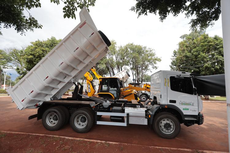 Novas máquinas agrícolas revolucionam atendimento aos produtores no Centro-Oeste