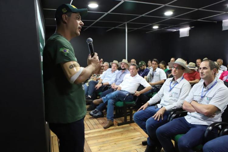 Paraná lança plataforma CigarrinhaWeb para reforçar combate à cigarrinha-do-milho no Show Rural