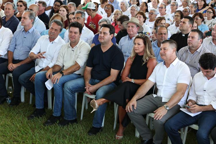 Estado investe R$ 67,6 milhões para melhoria da infraestrutura urbana e rural de Floraí